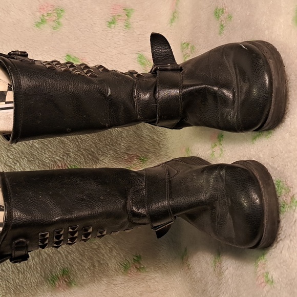 Biker studded boots - Picture 3 of 6